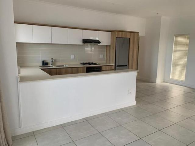 Apartment for sale in Princess Grant, Kwazulu-natal