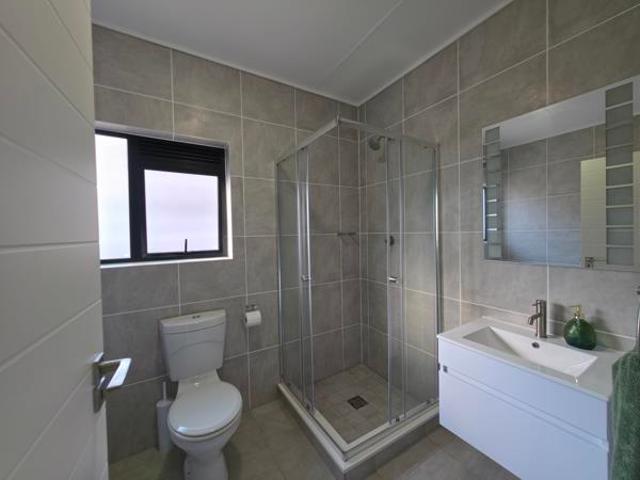 Apartment for rent in Princess Grant, Kwazulu-natal