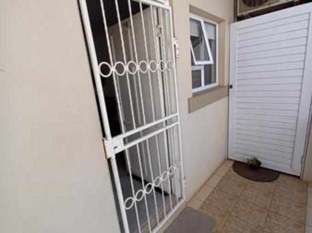 Apartment for sale in Princess Grant, Kwazulu-natal