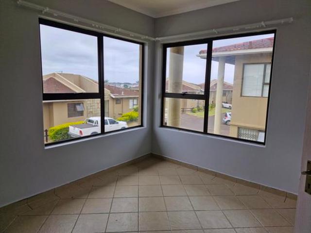 Apartment for sale in Princess Grant, Kwazulu-natal