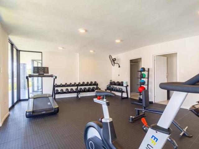 Apartment for sale in Princess Grant, Kwazulu-natal