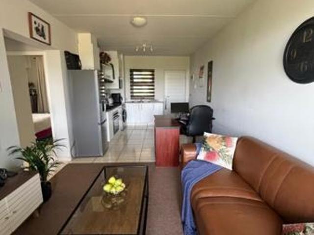 Apartment for sale in Princess Grant, Kwazulu-natal