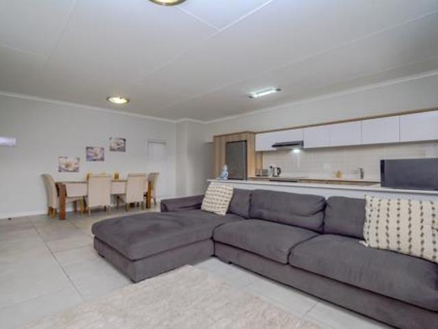Apartment for sale in Princess Grant, Kwazulu-natal