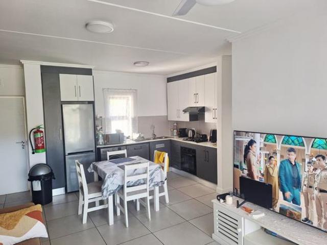 Apartment for sale in Princess Grant, Kwazulu-natal