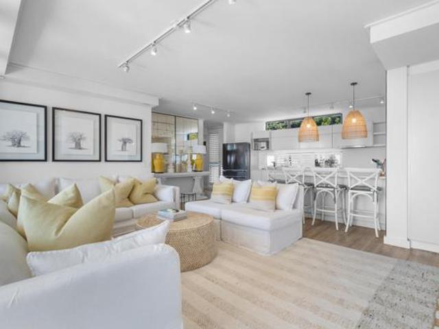 Apartment for sale in Cape Town, Western Cape