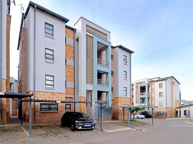 Apartment for sale in Vosloorus, Gauteng