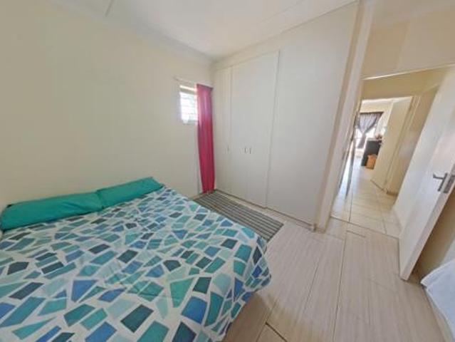 Apartment for sale in Vosloorus, Gauteng