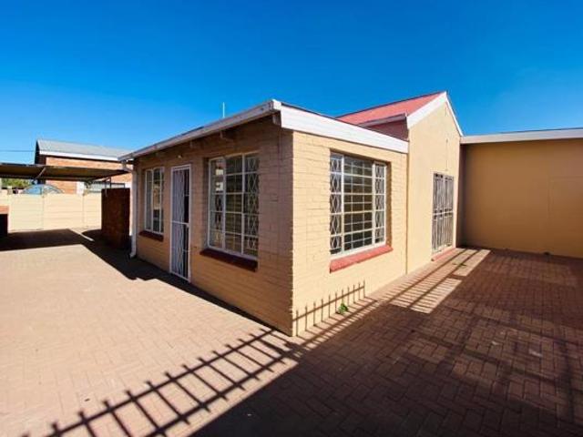 Apartment for rent in Frances Baard, Northern Cape