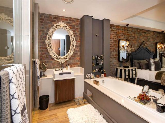 Flat for sale in Vosloorus, Gauteng