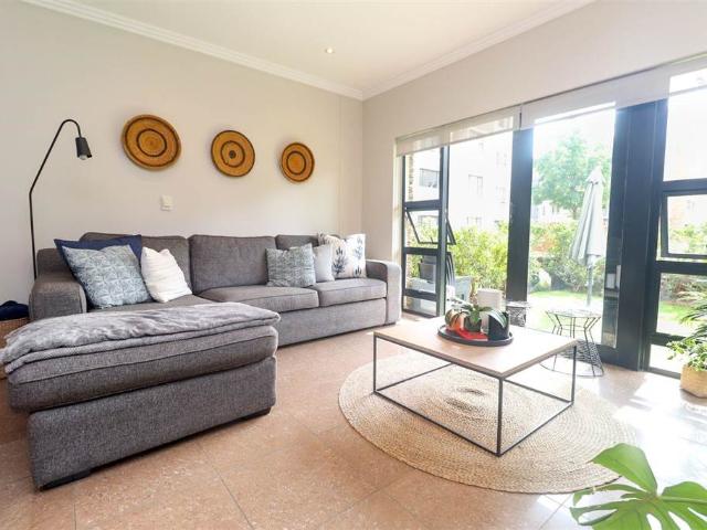 Apartment for sale in Johannesburg, East