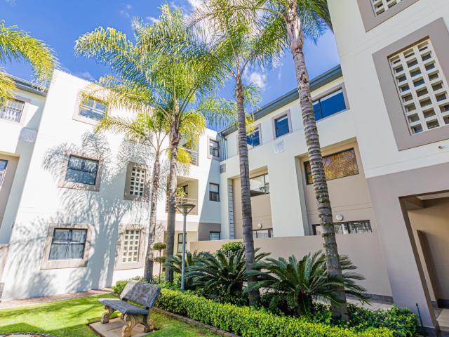 Apartment for sale in Bedfordview, City of Ekurhuleni Metropolitan Municipality