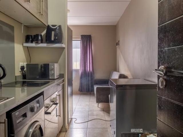 Apartment for sale in Cape Town, Western Cape