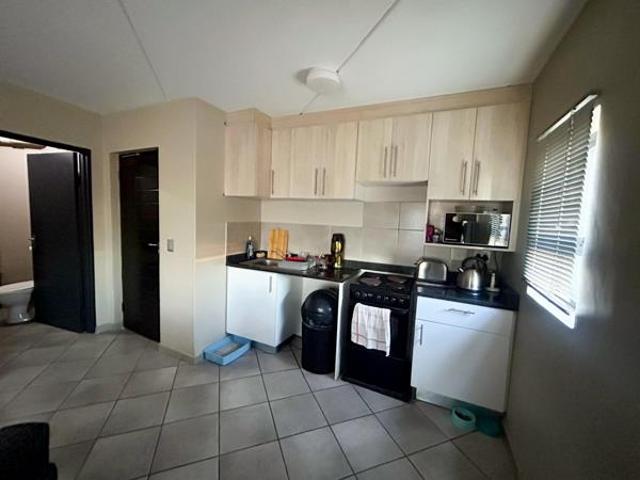 Apartment for sale in Cape Town, Western Cape