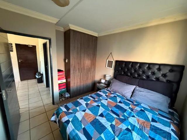 Apartment for sale in Cape Town, Western Cape
