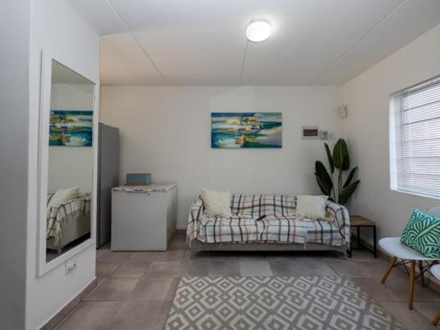 Apartment for sale in Cape Town, Western Cape