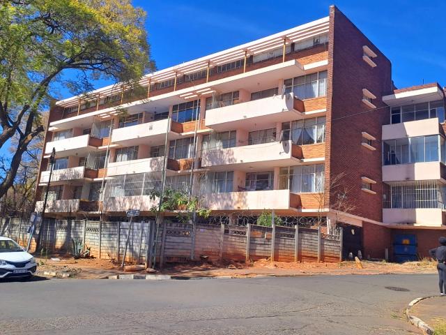 Apartment for sale in Vosloorus, Gauteng