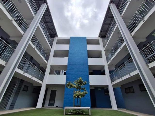 Apartment for sale in Cape Town, Western Cape