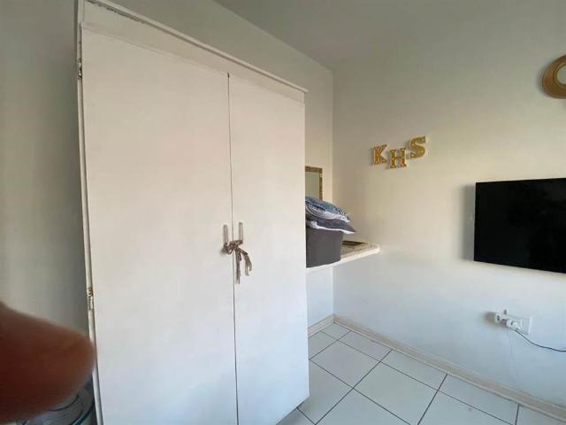 Apartment for sale in Seaview, Kwazulu-natal