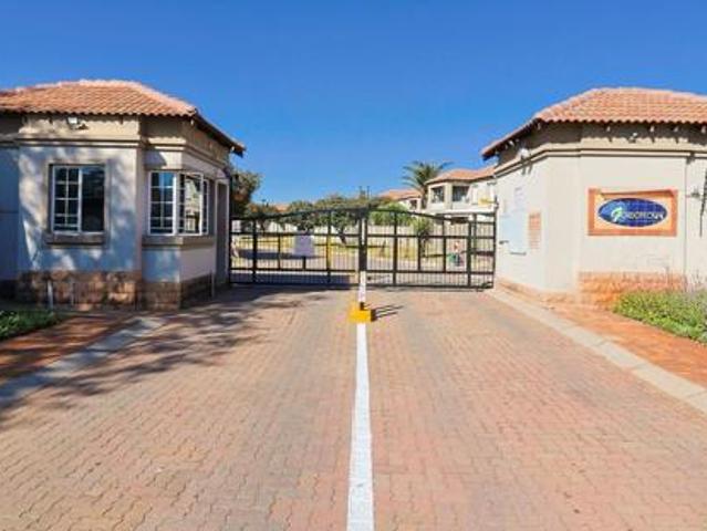 Apartment for rent in West Rand Garden estates, Westonaria Local Municipality