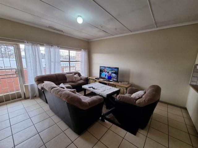 Apartment for sale in Rosendal, Free State