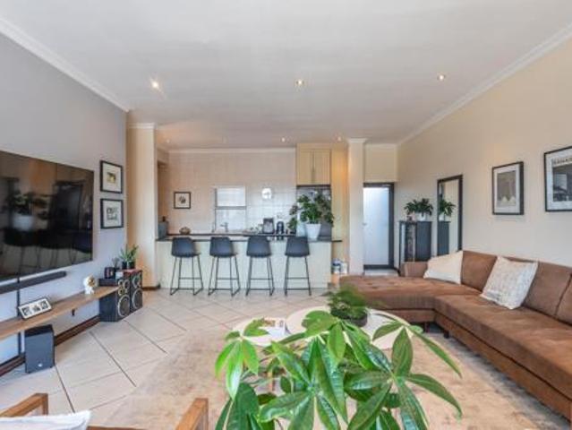 Apartment for sale in Cape Town, Western Cape