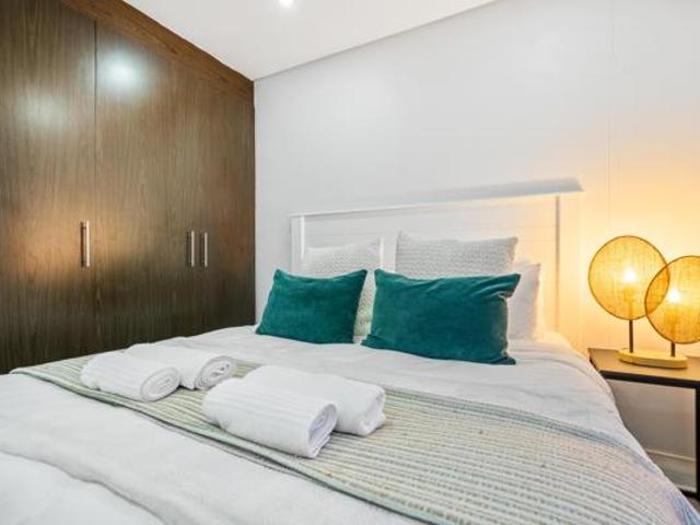 Apartment for sale in Cape Town, Western Cape