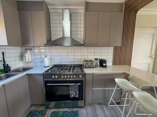 Apartment for sale in Cape Town, Western Cape
