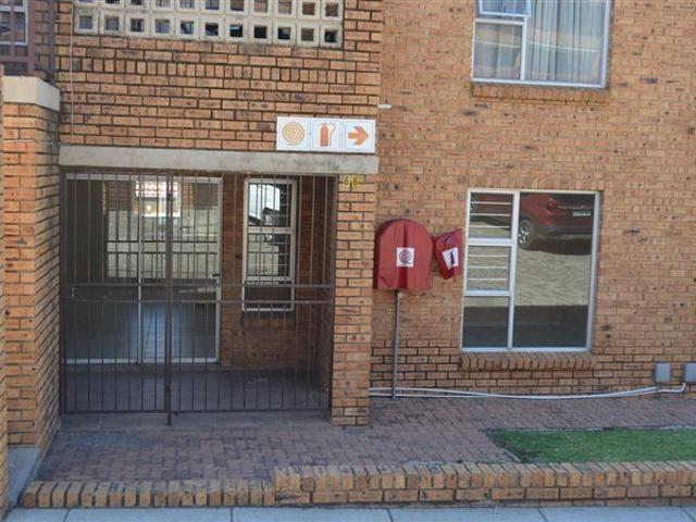 Apartment for rent in Glenmarais, Ekurhuleni