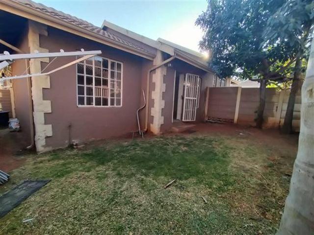 Apartment for rent in Glenmarais, Ekurhuleni