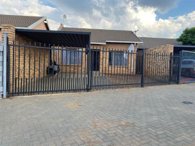 Apartment for sale in Bloemfontein, Free State
