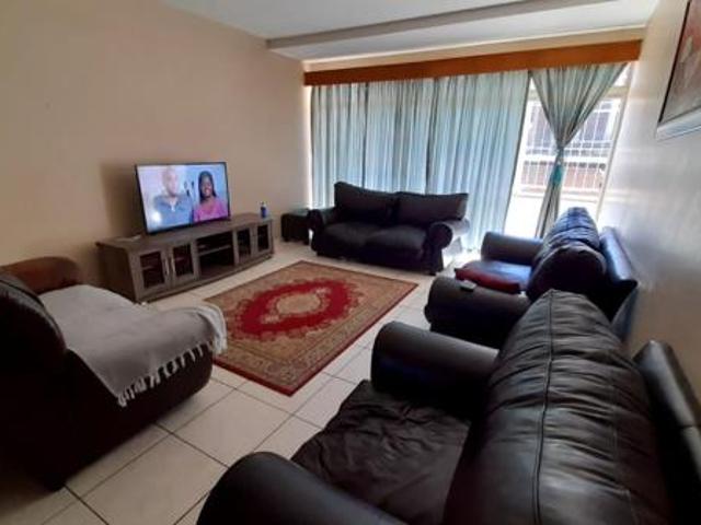 Apartment for sale in Bloemfontein, Free State
