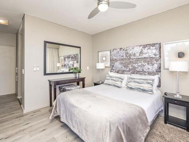 Apartment for sale in Cape Town, Western Cape