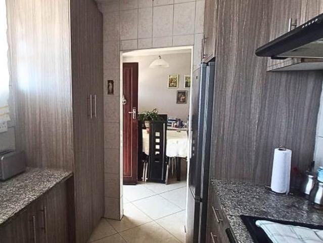 Apartment for sale in Seaview, Kwazulu-natal