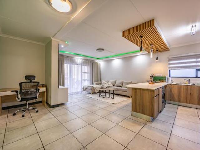 Apartment for rent in Waterkloof, Gauteng