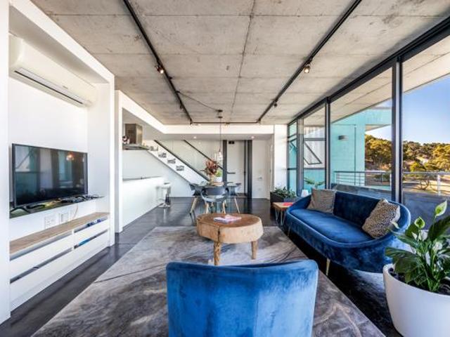 Apartment for sale in Cape Town, City of Cape Town
