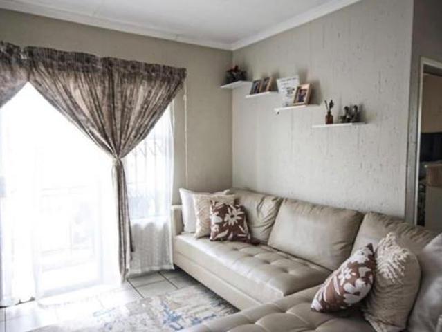 Apartment for rent in Vanderbijlpark, Emfuleni Local Municipality