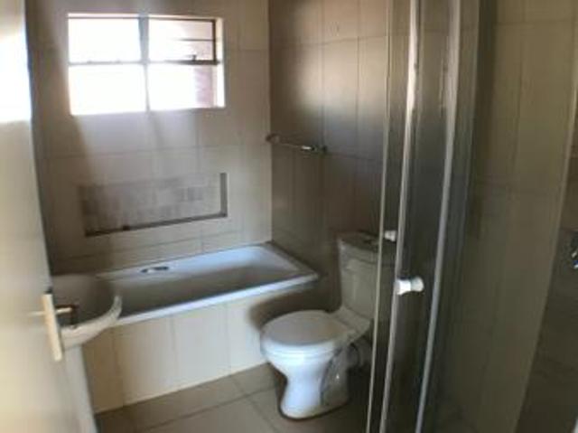 Apartment for rent in Waterkloof, Gauteng