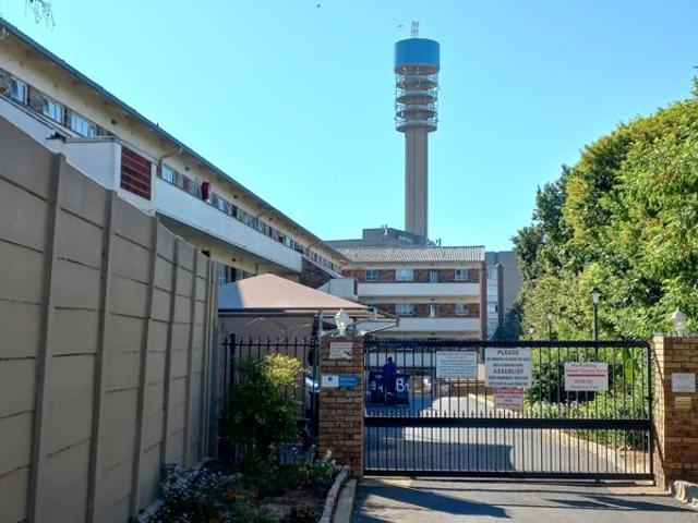 Apartment for sale in Cape Town, Western Cape