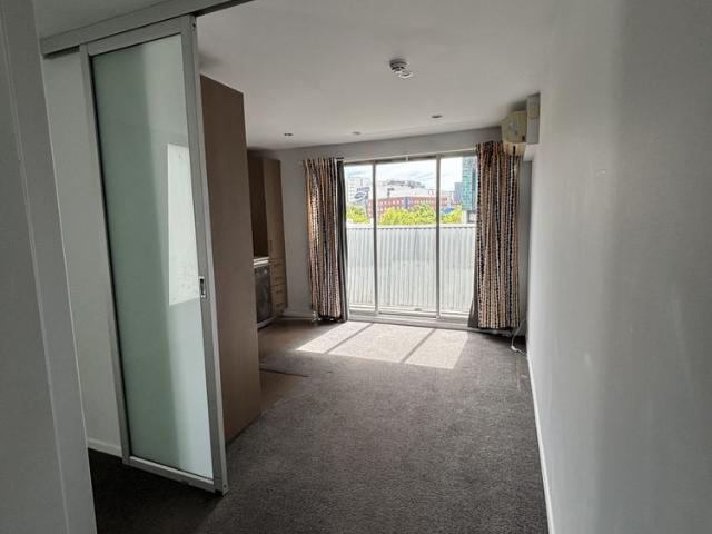 Apartment for rent in City Of Melbourne, Camerons Creek