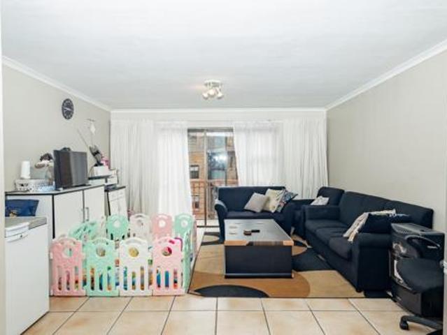 Apartment for sale in Cape Town, Western Cape