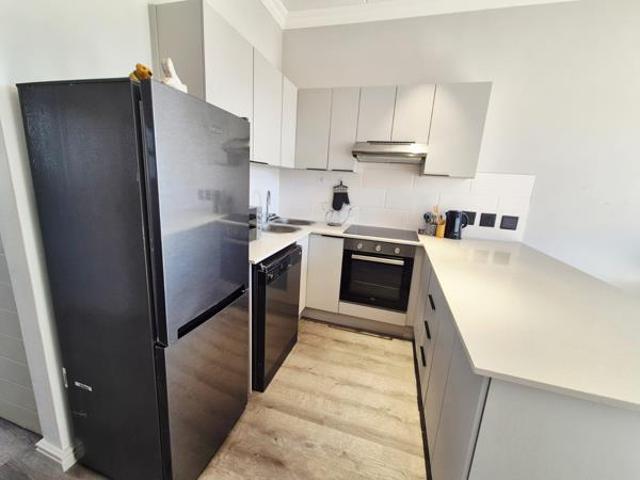 Apartment for sale in Cape Town, Western Cape