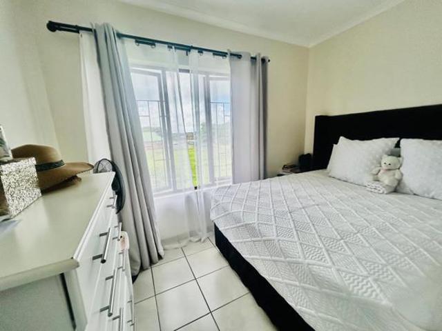 Apartment for sale in UMhlathuze Municipality, Kwazulu-natal