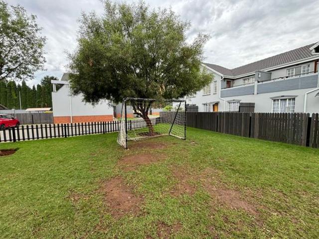 Apartment for rent in Jansenpark, City of Ekurhuleni Metropolitan Municipality