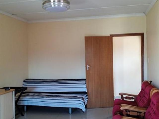 Apartment for rent in Mount Moreland, Kwazulu-natal