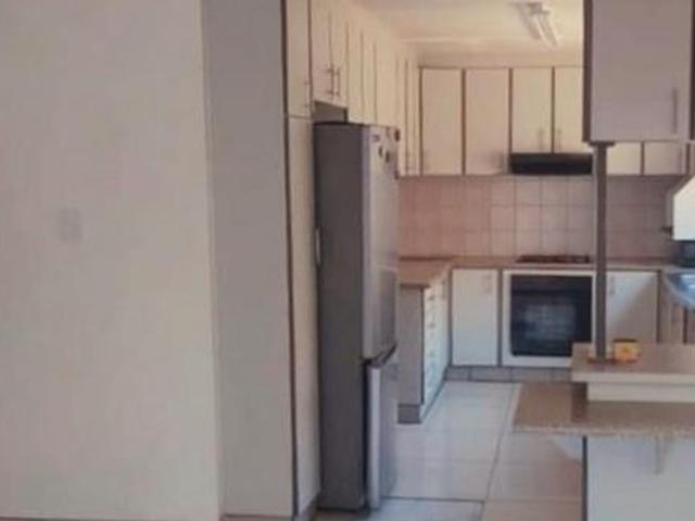 Apartment for sale in Mount Moreland, Kwazulu-natal