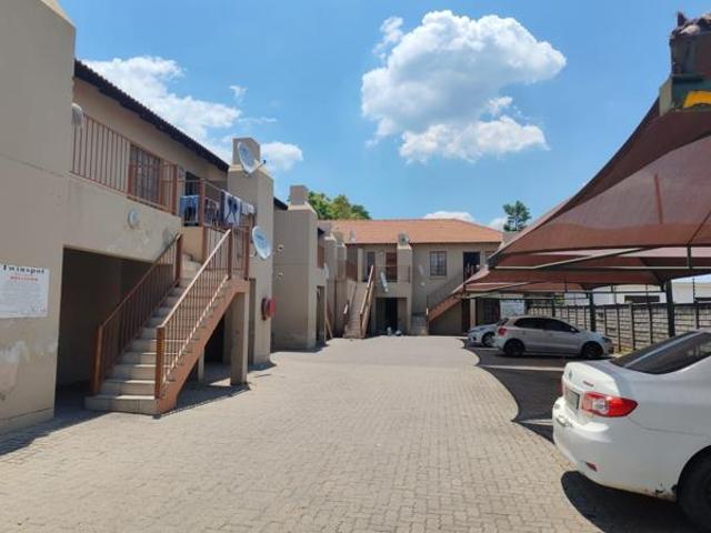 Apartment for sale in Hartbeespoort Dam Nature Reserve, North West