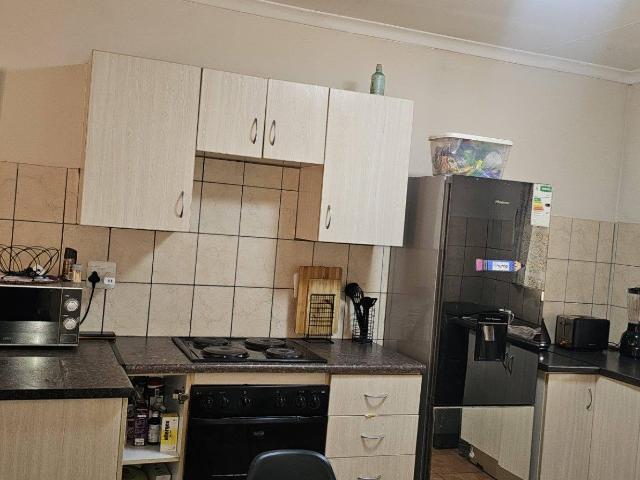 Apartment for sale in Hartbeespoort Dam Nature Reserve, North West