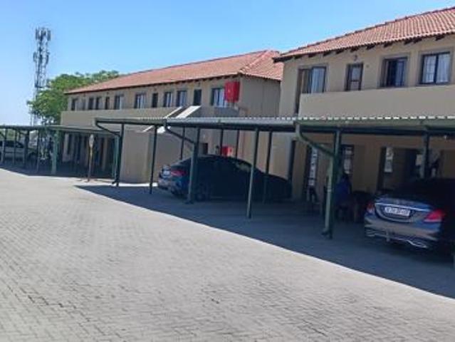 Apartment for sale in Hartbeespoort Dam Nature Reserve, North West