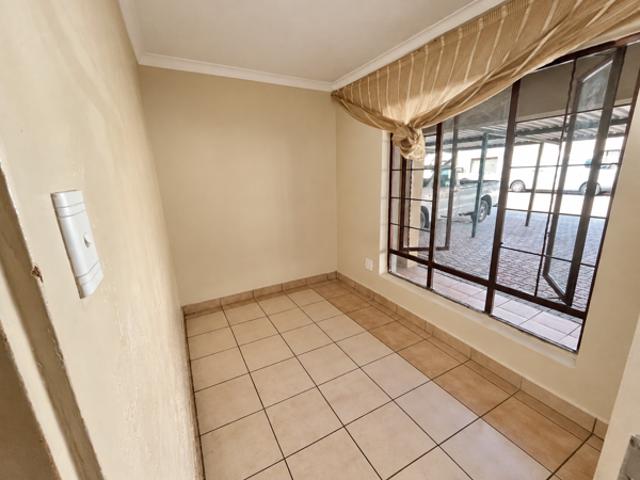 Apartment for sale in Hartbeespoort Dam Nature Reserve, North West