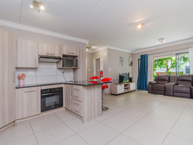 Apartment for sale in Randburg, City of Johannesburg Metropolitan Municipality